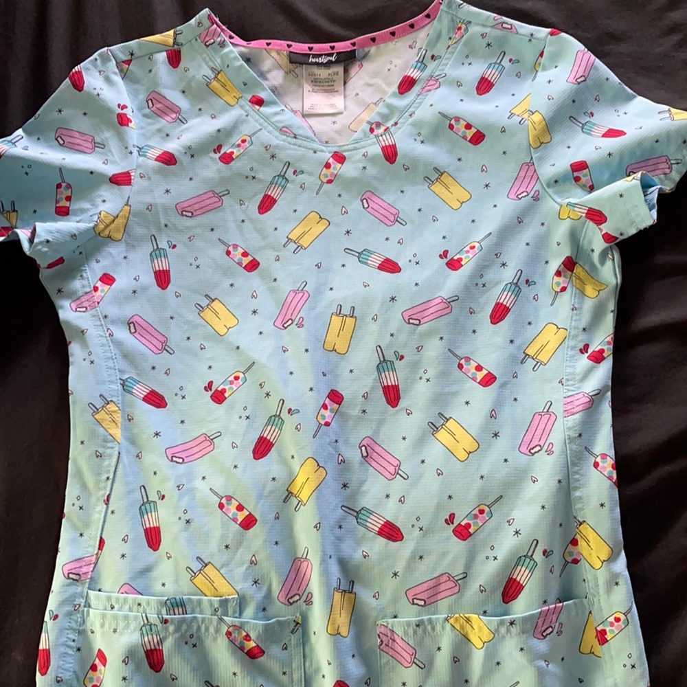 Xs scrub top